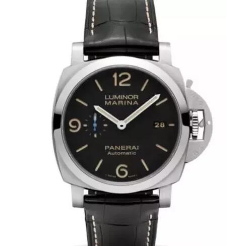 The black dial fake Panerai looks very strong and cool.